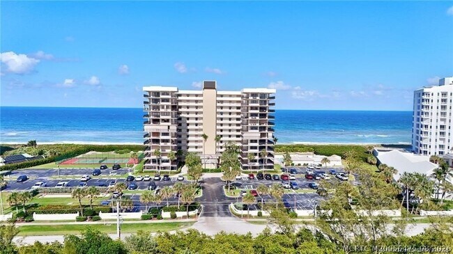 Building Photo - 10044 S Ocean Dr