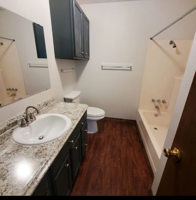 1315 N Twin City Hwy 1315 N Twin City Hwy Nederland TX 77627