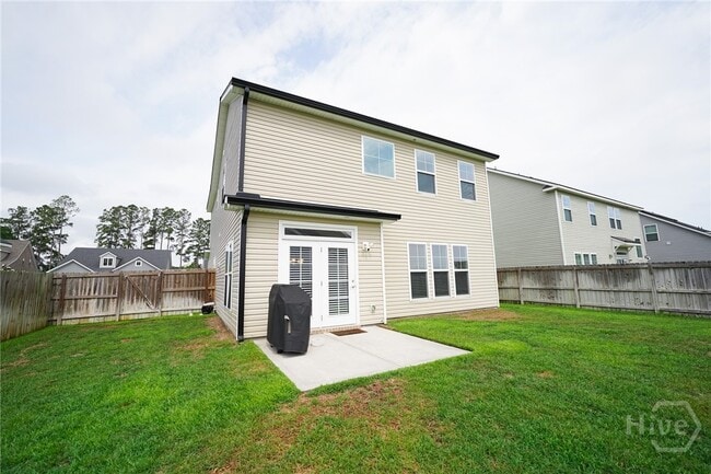 Building Photo - 73 Club House Dr