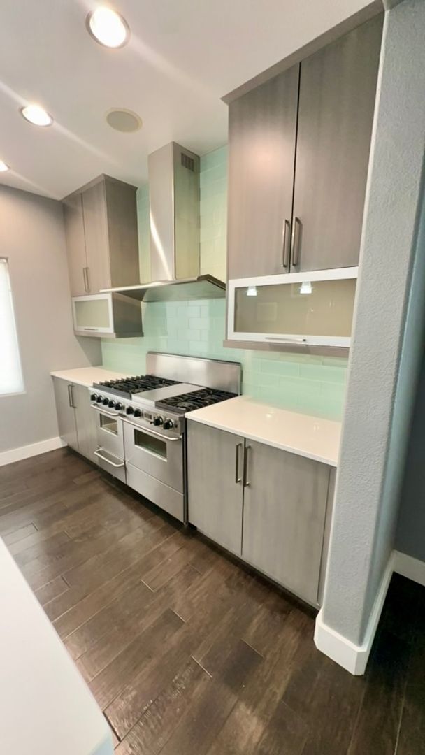 Building Photo - Gorgeous Former Model 4BD Ranch Home | Upg...