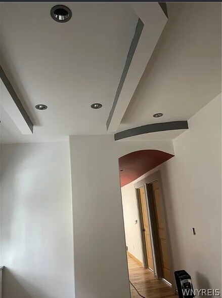 Building Photo - 48 Laurel St