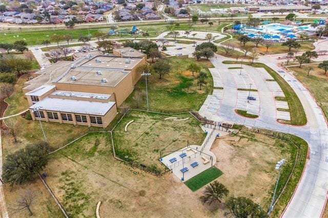 Building Photo - 2039 Avignon Dr