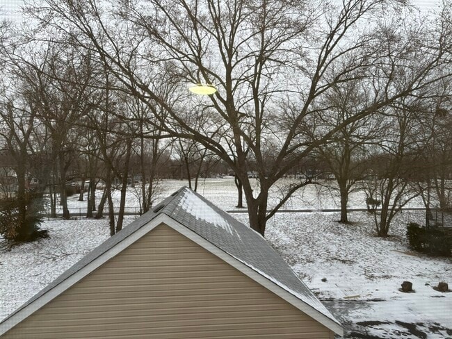 Building Photo - 3226 181st St