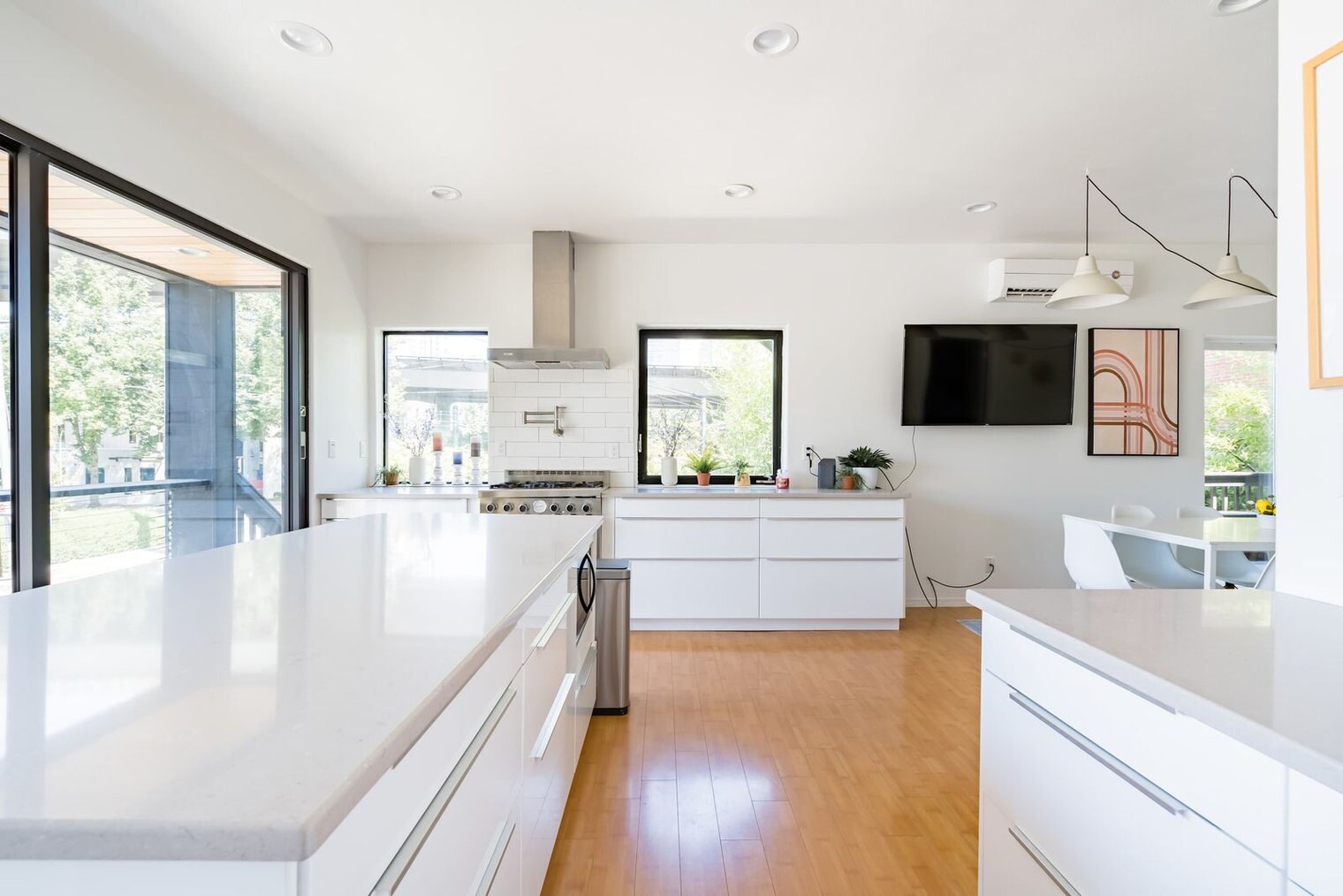 Building Photo - 1616 NW Northrup St