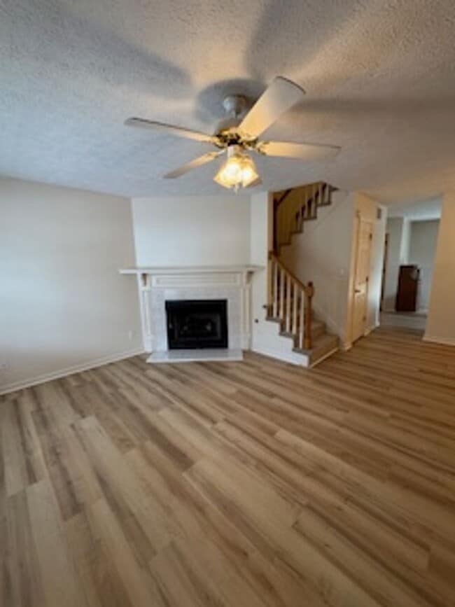 Building Photo - 107 Wexford Pl