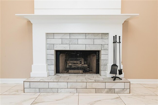 Building Photo - 5664 Jackson Knoll Trace NW