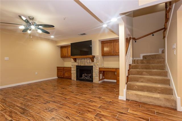 Building Photo - 3762 Vitruvian Way