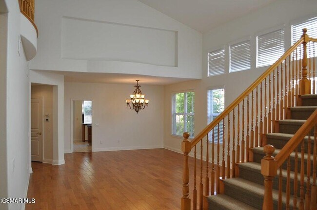 Building Photo - 1596 Blue Canyon St