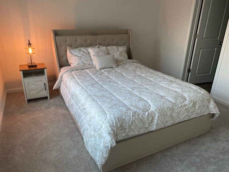 Building Photo - 4633 Forest Hills Dr