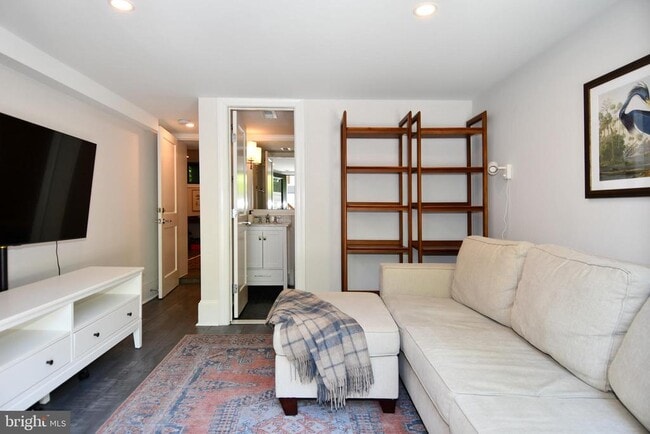 Building Photo - 3705 35th St NW