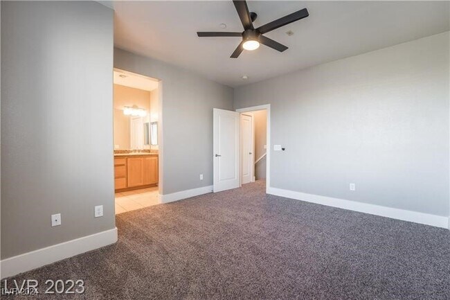 Building Photo - 9050 W Tropicana Ave