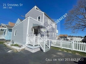 Building Photo - 21 Stevens St