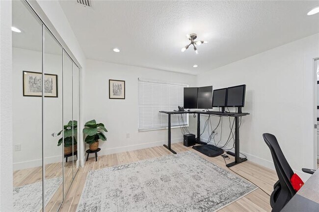 Building Photo - 15799 Menton Bay Ct