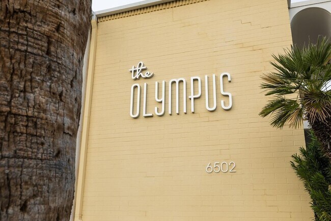 Building Photo - 6502 N Central Ave