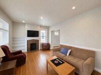Building Photo - 6 Bed/2 Bath Mins. from UC Campus $600/pp ($3,600/mo)!