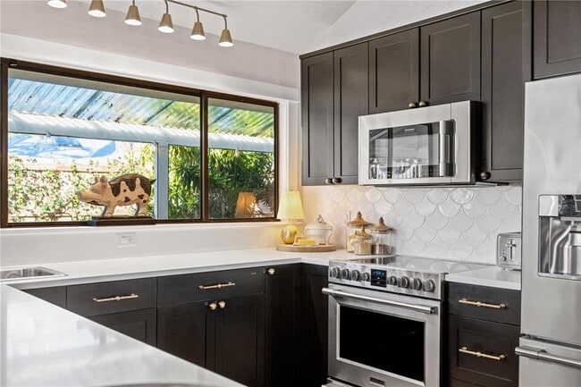 Building Photo - 731 Texas St