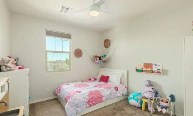 Building Photo - 10112 Cintron Ln