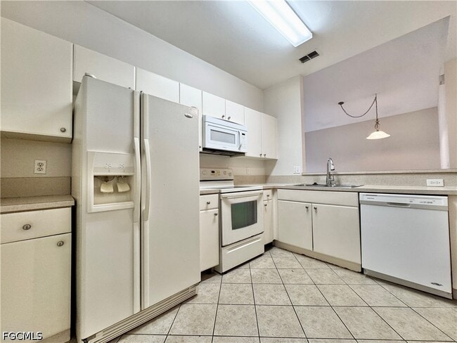 Building Photo - 4128 Bellasol Cir
