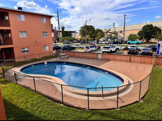 Building Photo - 2330 NW 11th St