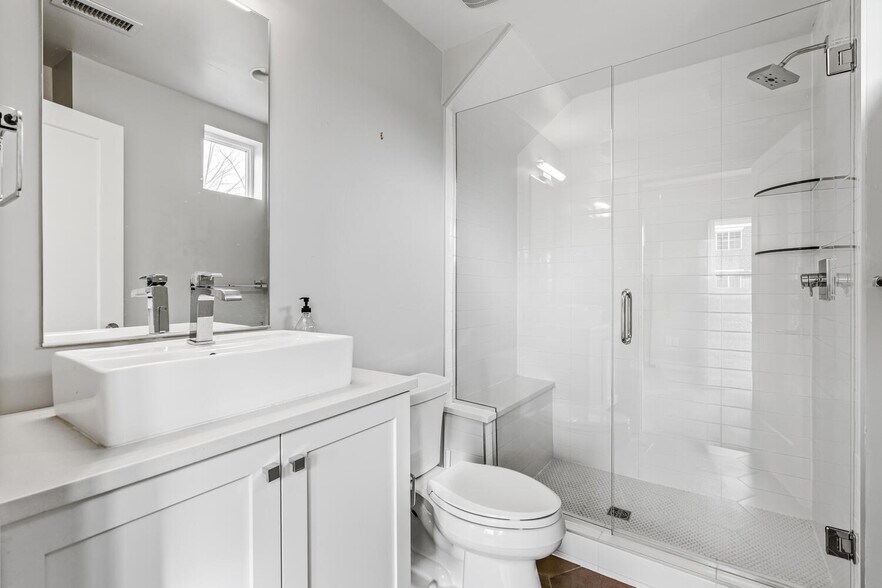 Building Photo - 4001 W Conejos Pl