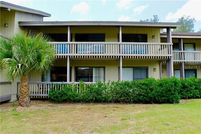 Building Photo - 901 Tennis Way