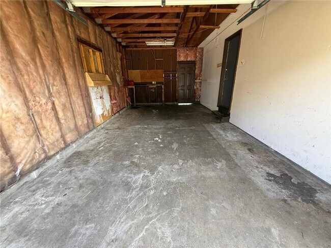 Building Photo - 415 Belle Aire Dr