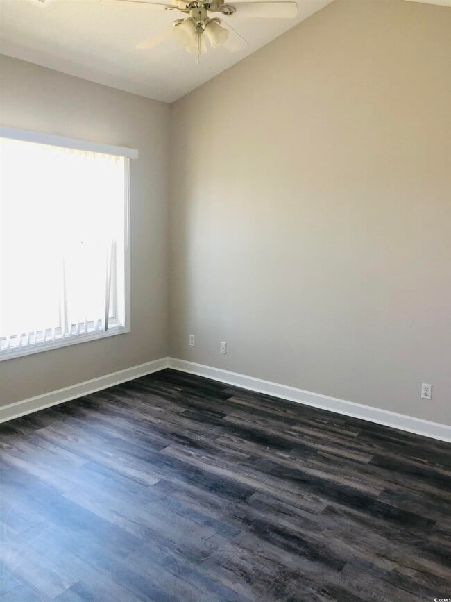 Building Photo - 3983 Forsythia Ct