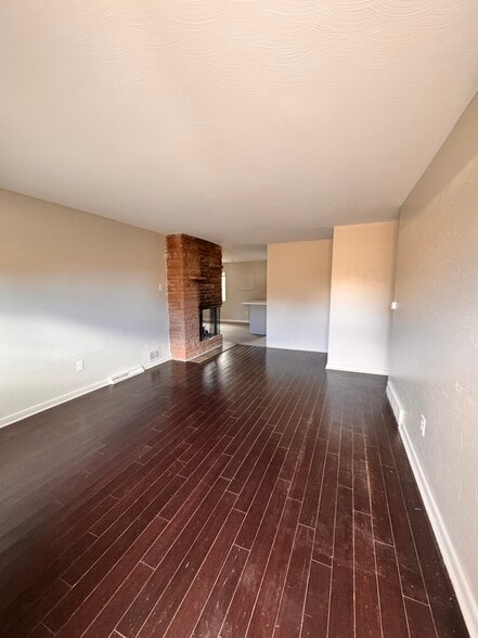 Building Photo - 10221 W 59th Pl