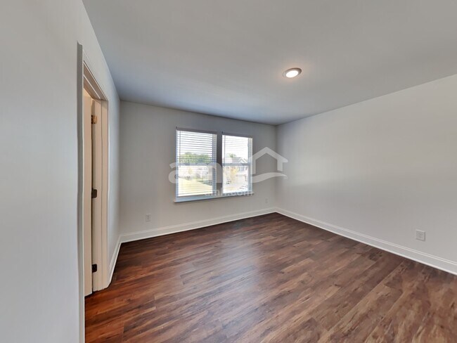 Building Photo - 2110 Twisted Creek Ln
