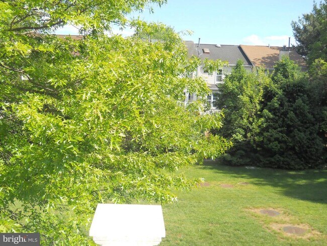 Building Photo - 2807 Cornet Ct
