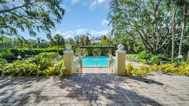 Building Photo - 2690 Coral Landings Blvd