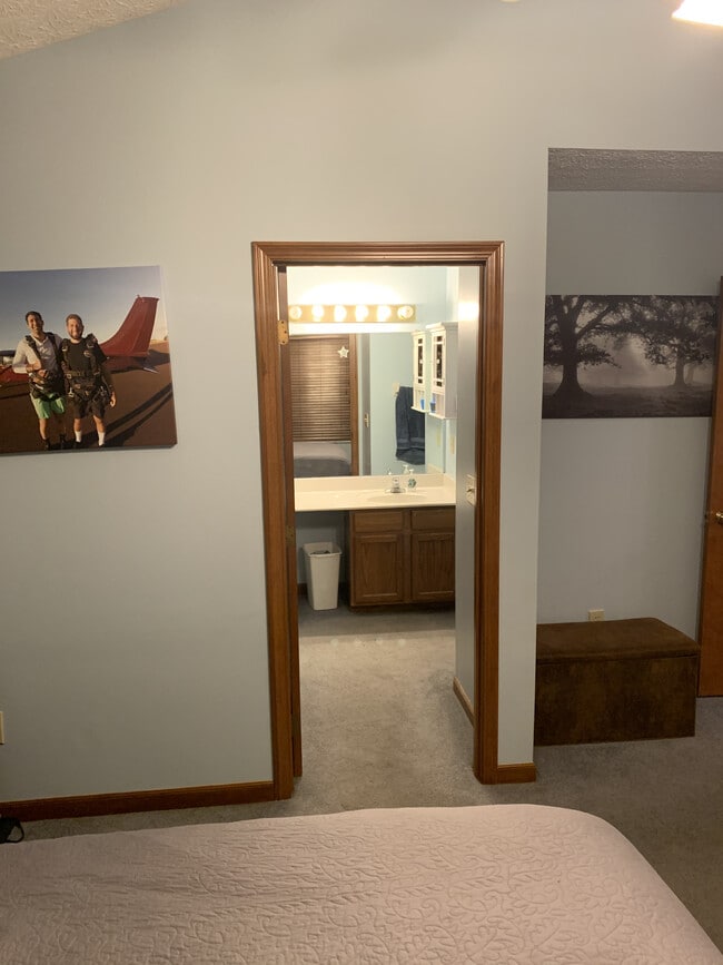 First floor master - 5546 Breshly Way