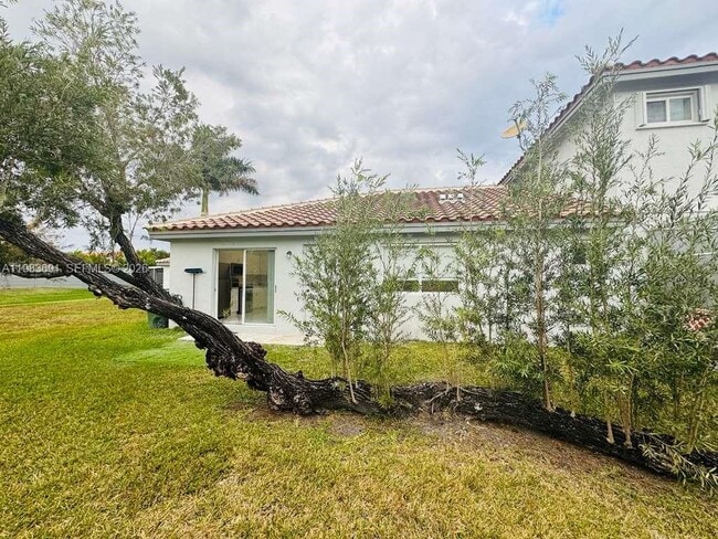 Building Photo - 20874 NW 2nd St