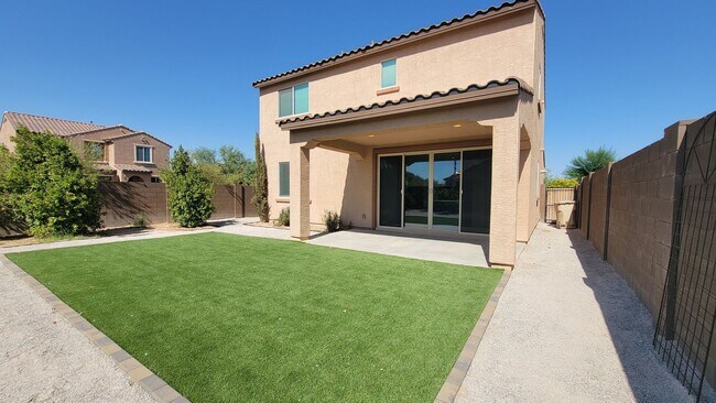 Building Photo - Closer to Goodyear than Buckeye! Gorgeous house!