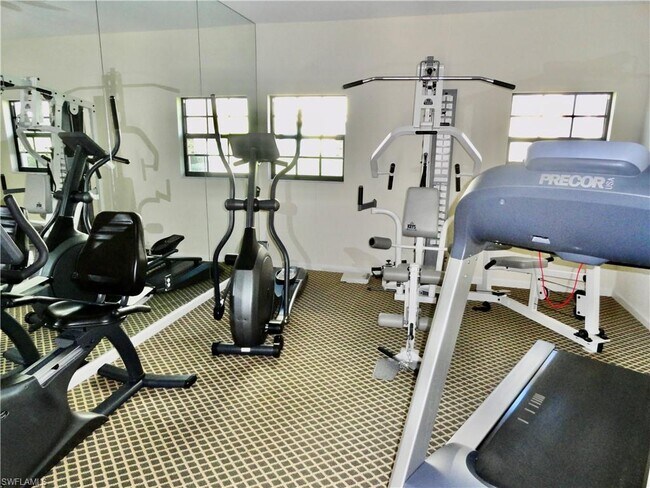 Building Photo - 6510 Valen Way