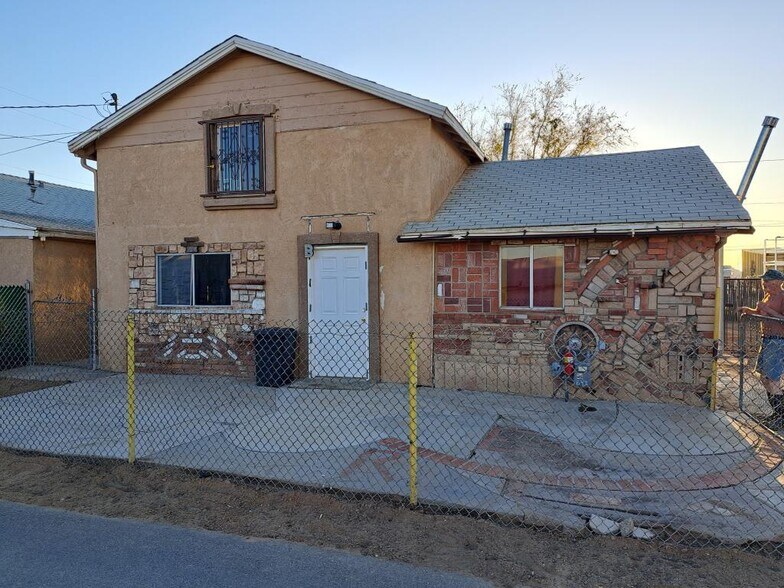 Primary Photo - 11938 Lee Ave