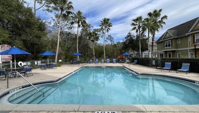 Building Photo - 4005 Santa Maria Dr