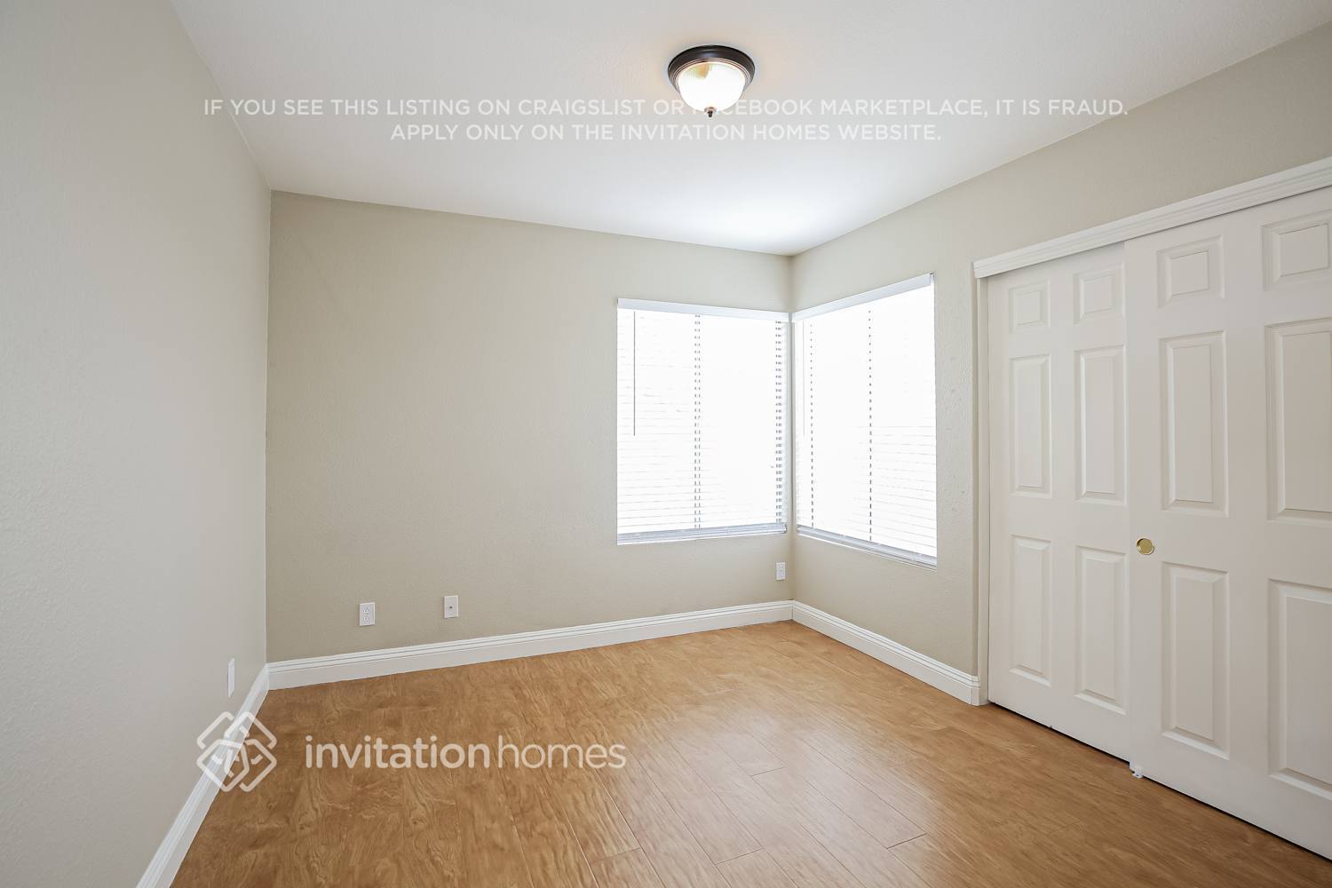 Building Photo - 9348 Deer Lodge Ln