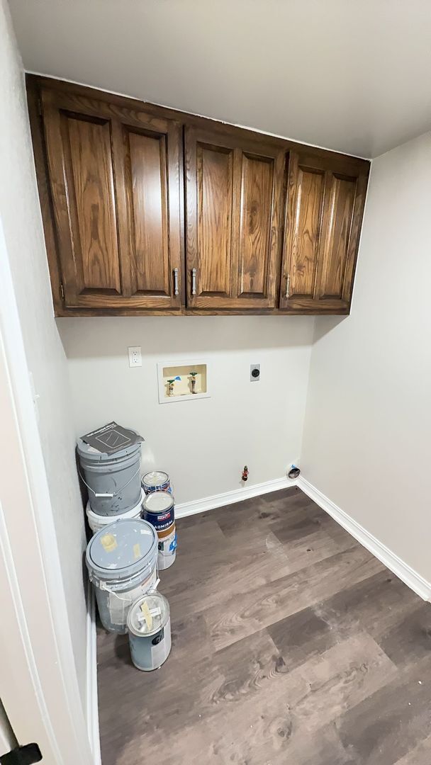 Building Photo - Welcome to this newly remodeled gem located in the heart of Tulsa!