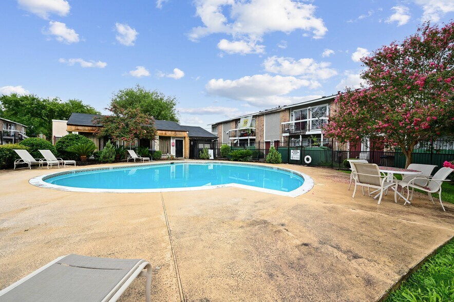 Buena Vista 11505 Keegans Ridge Rd Houston TX 77031 Apartment Finder