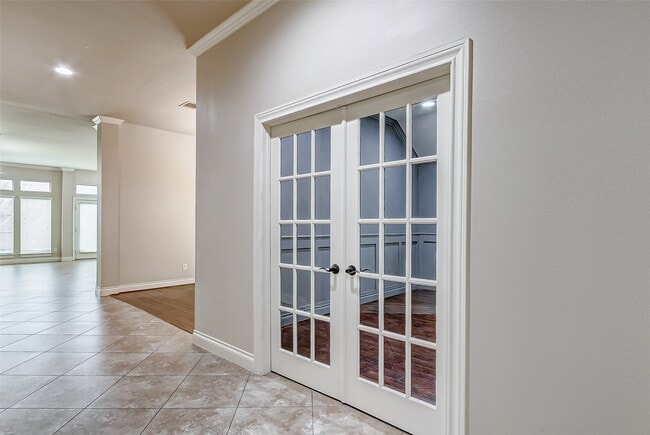Building Photo - 27923 Silverstream Ct