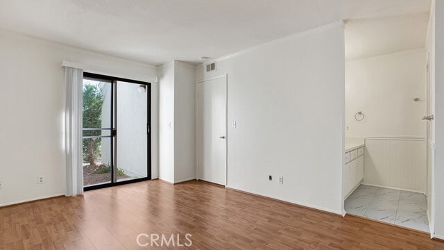 Building Photo - 35 Tarocco