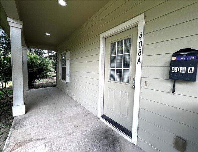 Building Photo - 408 Nelray Blvd