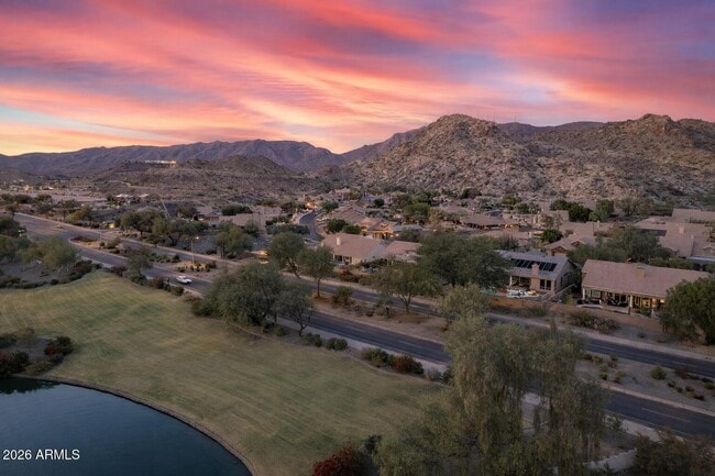 Building Photo - 16013 S Desert Foothills Pkwy