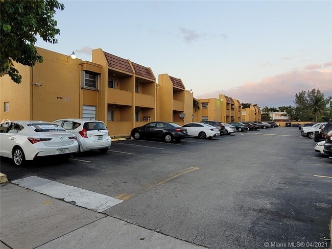 Building Photo - 8990 SW 24th St