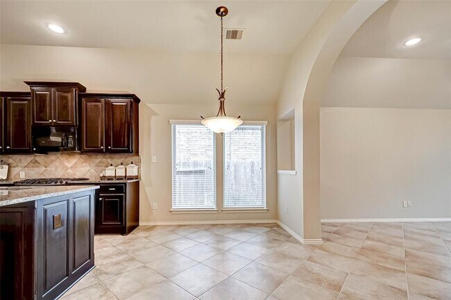 Building Photo - 27126 Postwood Manor Ct