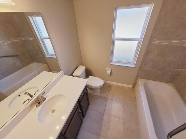 Building Photo - 5 Bowie Pl