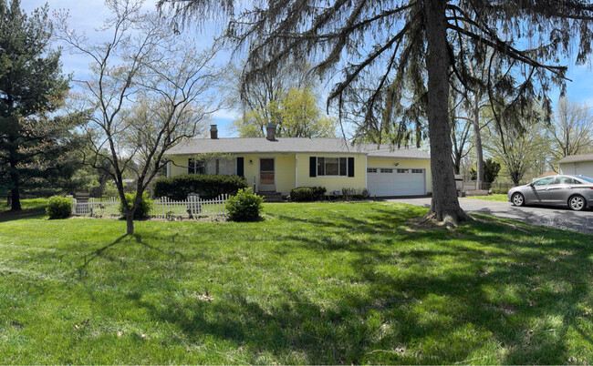 Primary Photo - 8011 Morse Rd