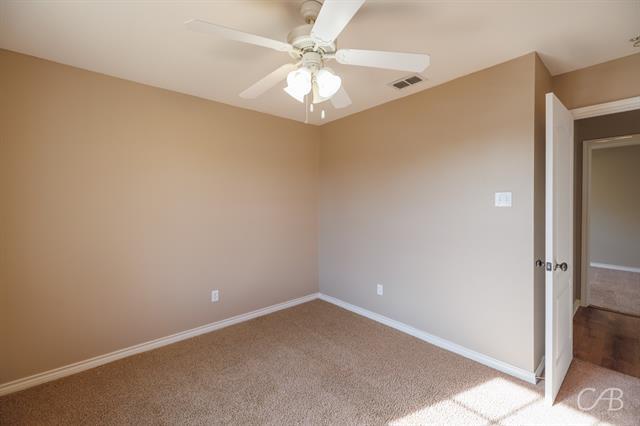 Building Photo - 210 Cotton Candy Rd