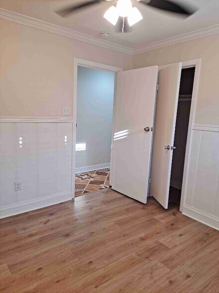 Building Photo - 303 Fresa Rd